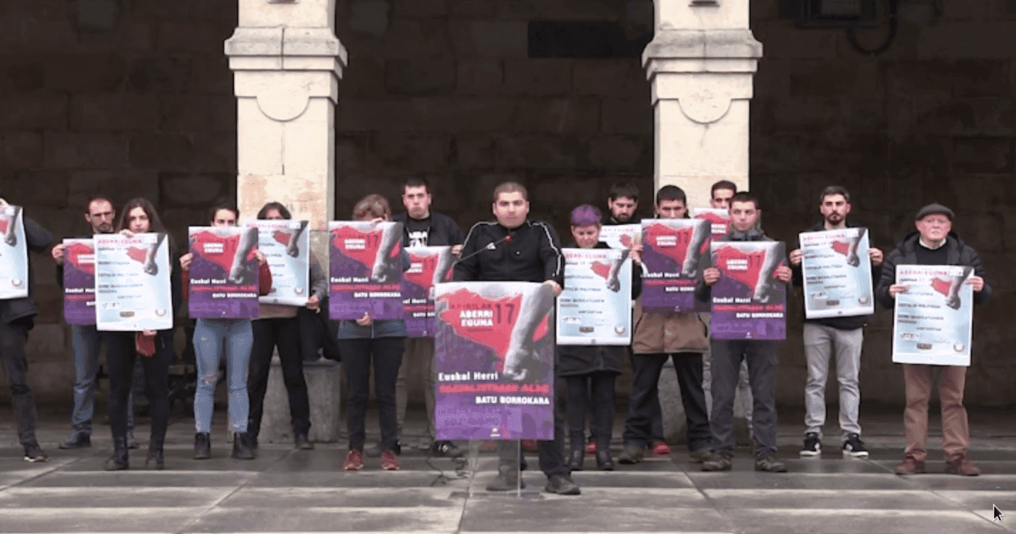 Jardun koordinadorak 2022ko Aberri Eguna aurkezteko prentsaurrekoa egin du.